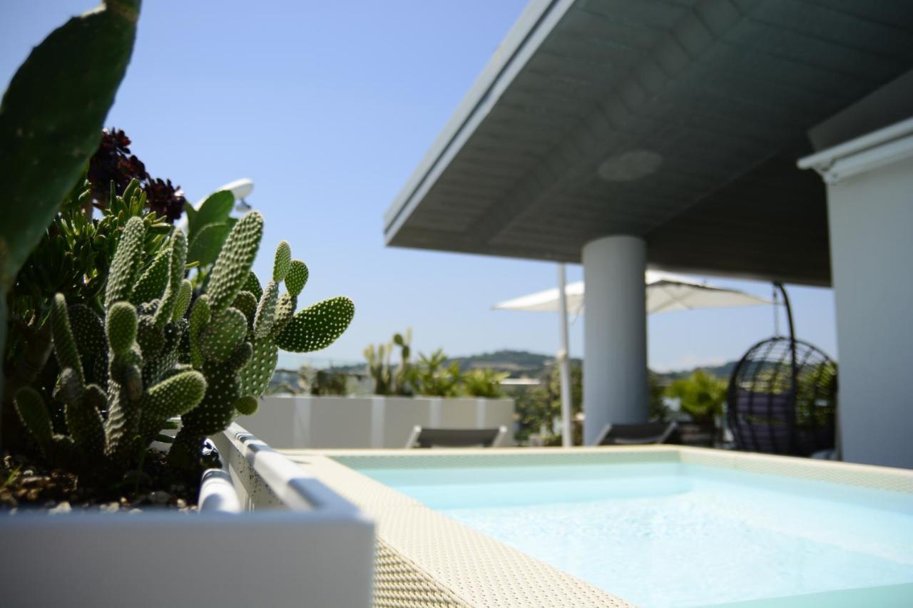 La Furibonda Apartment Fano Bagian luar foto